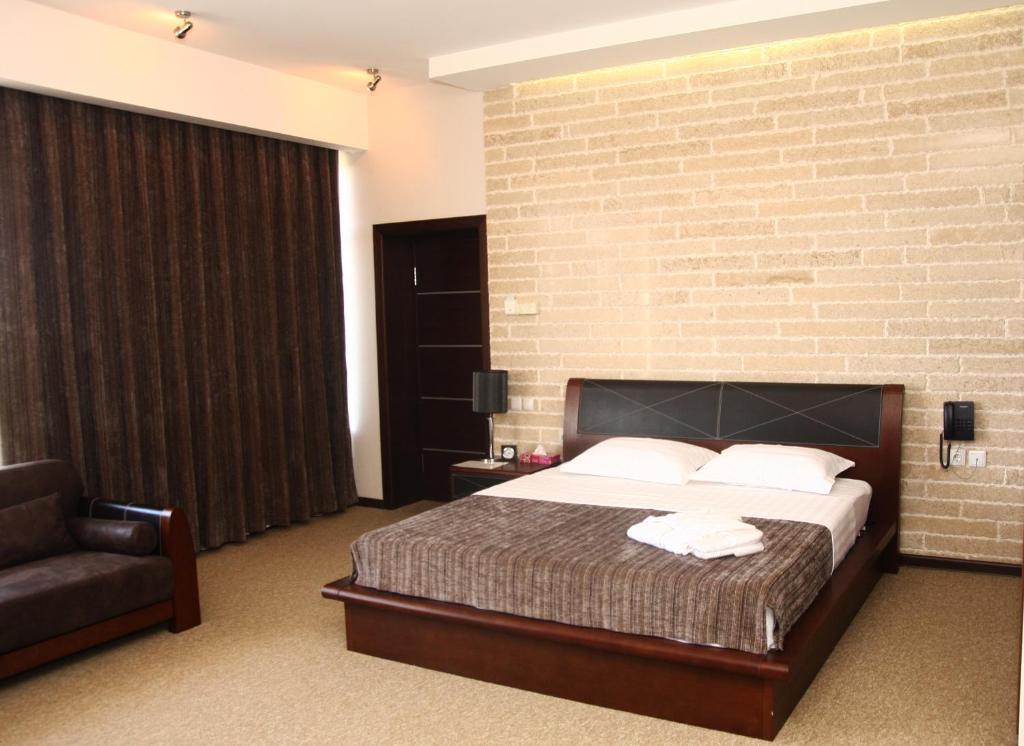 Grand M Hotel