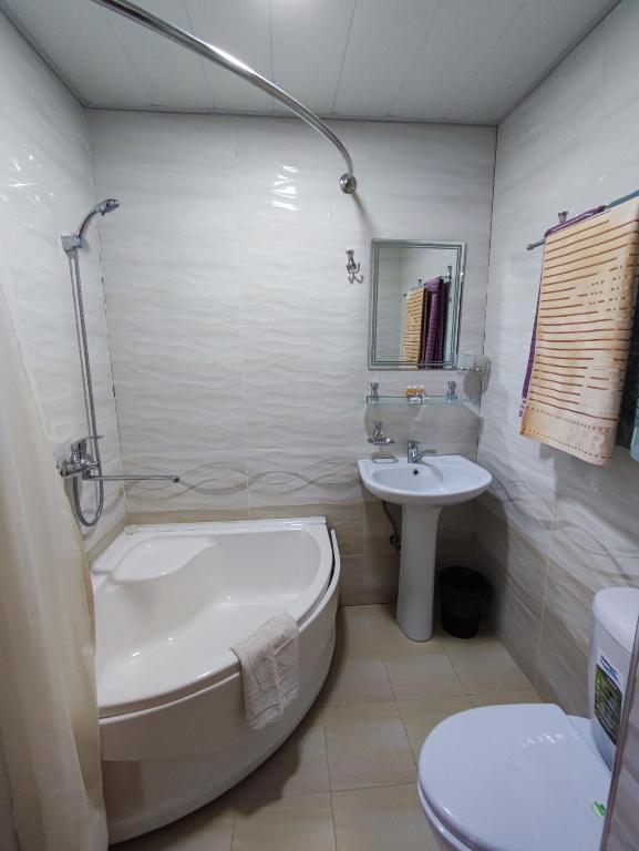 Hotel Shahram Plus Sh