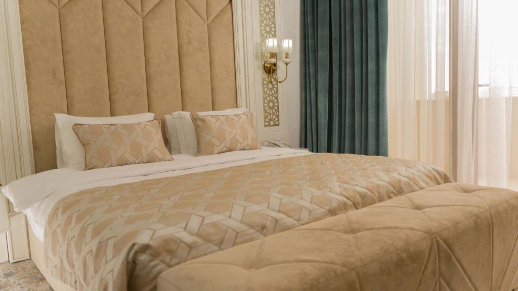 Dilimah Premium Luxury Hotel