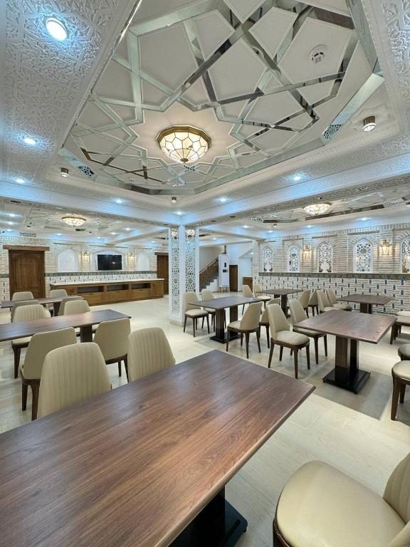 Emerald Hotel