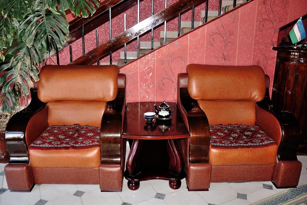 Lux Hotel