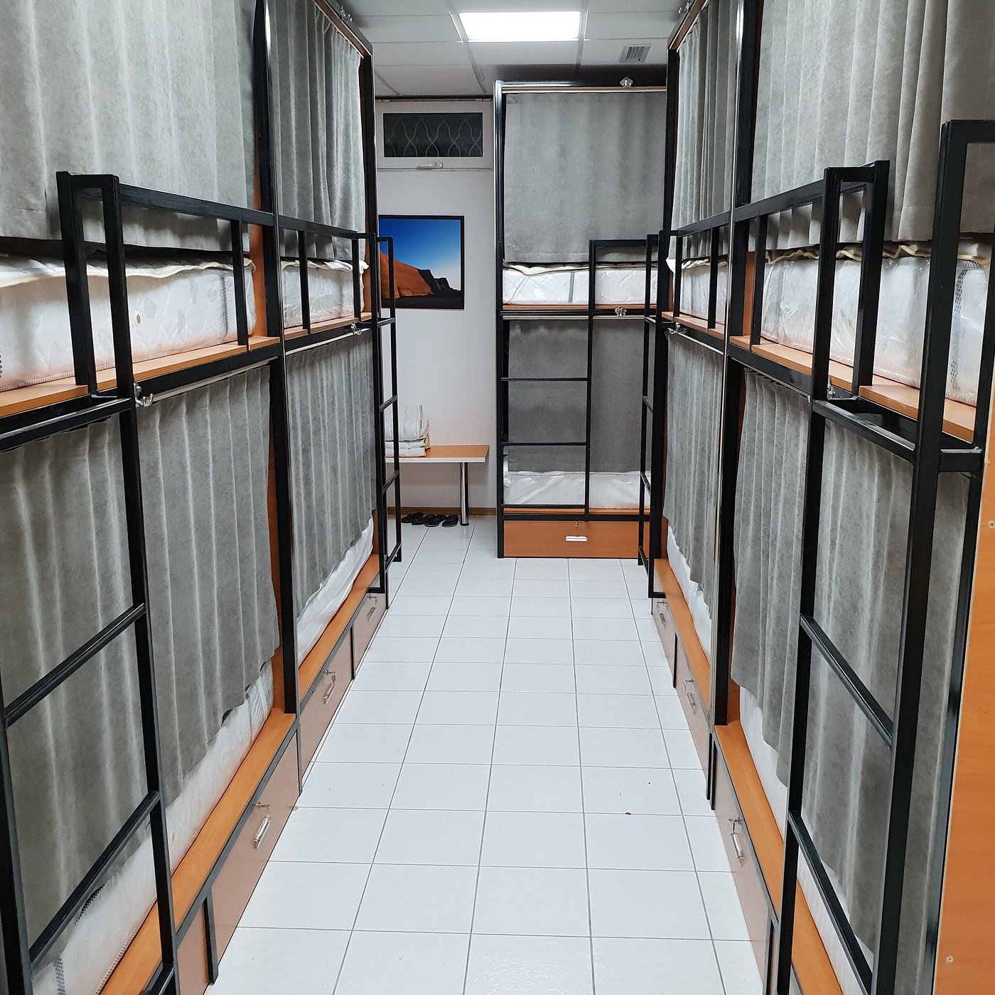 "Kapsula" Yotoqxonasi