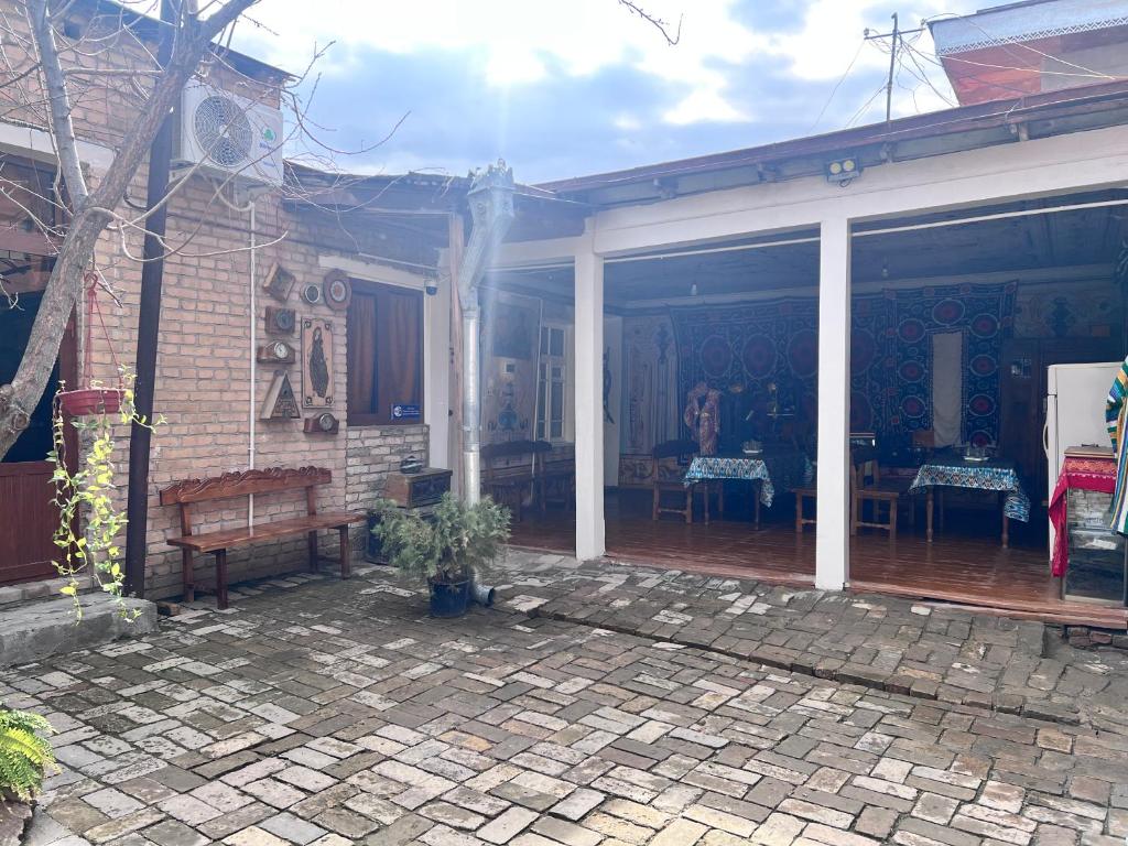 Reyhana Unique House