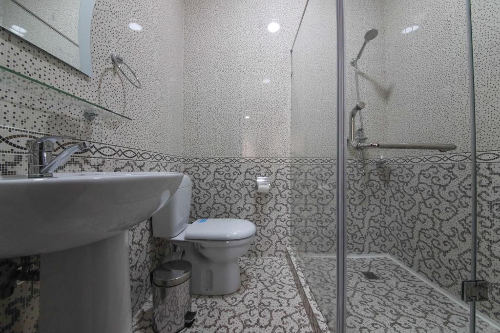 Hotel Globus Avenue
