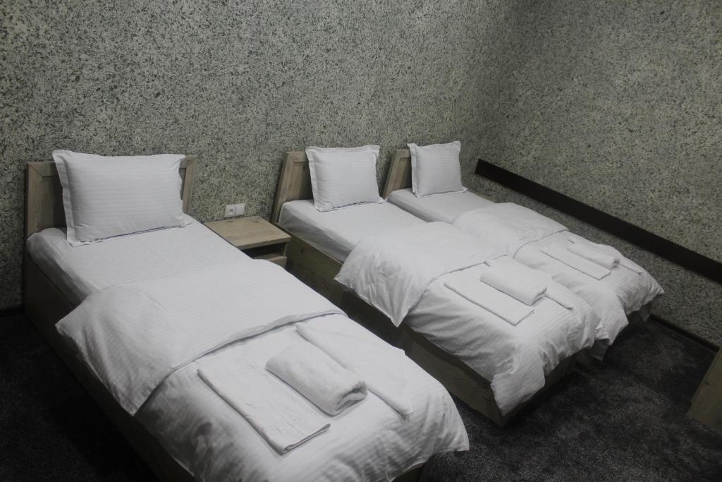 Taxtapul Hotel