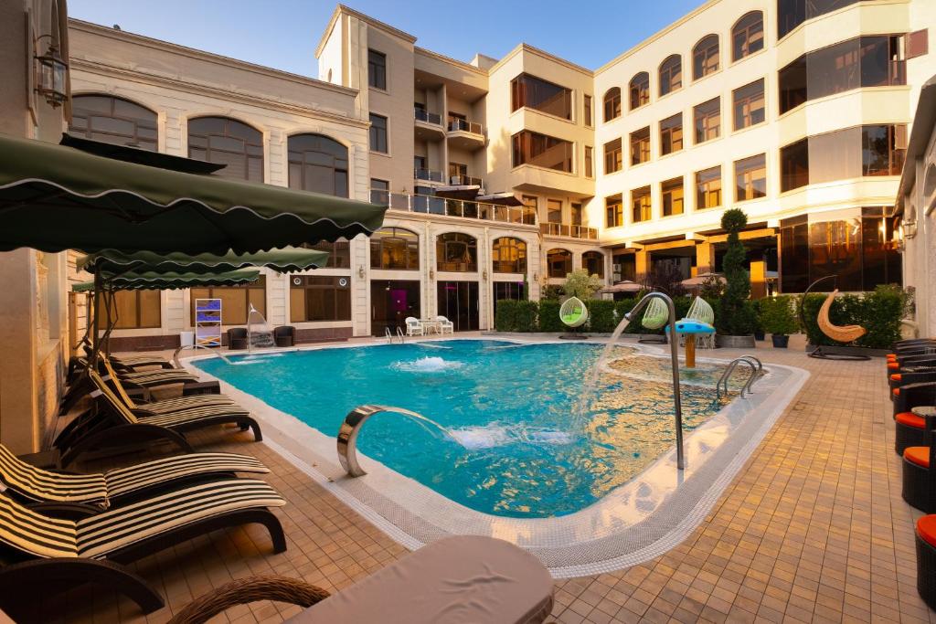Dilimah Premium Luxury Hotel