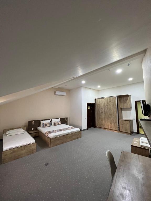 Mahmud Hotel