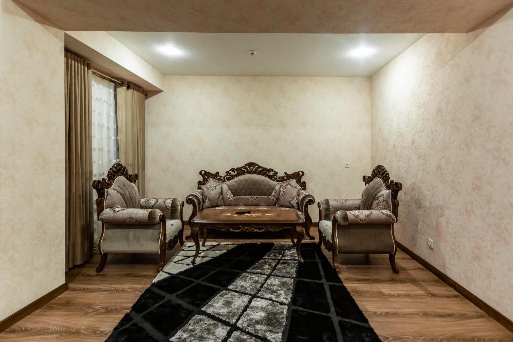 Oydin Plaza Hotel