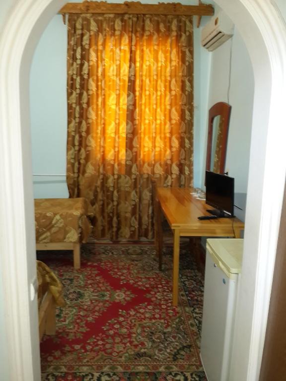 Islambek Hotel & Travel