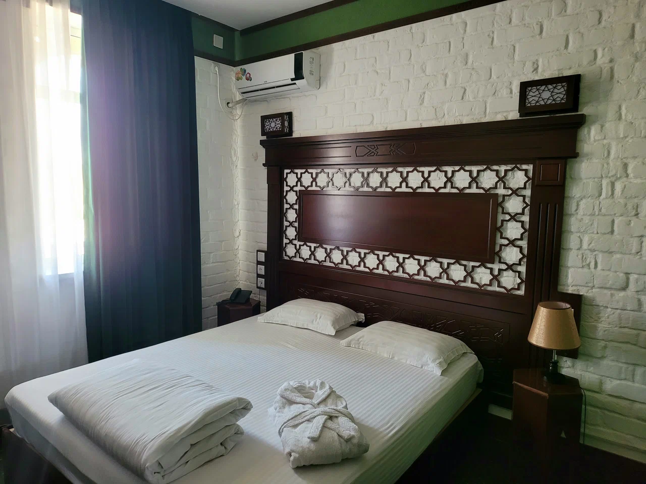 Kesh Hotel