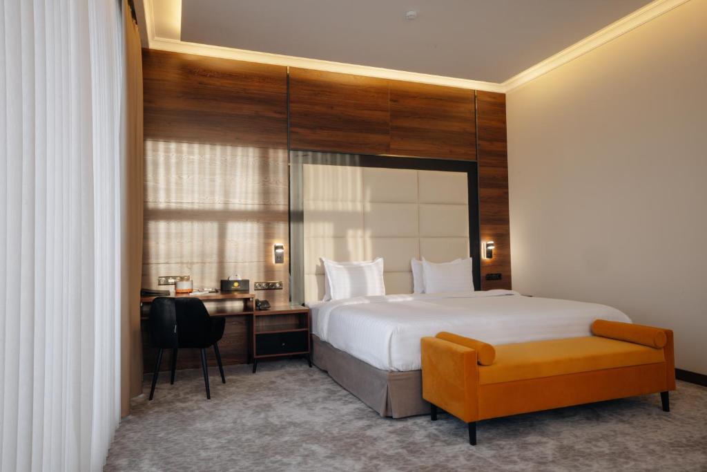 Kohinur Plaza Hotel & Spa