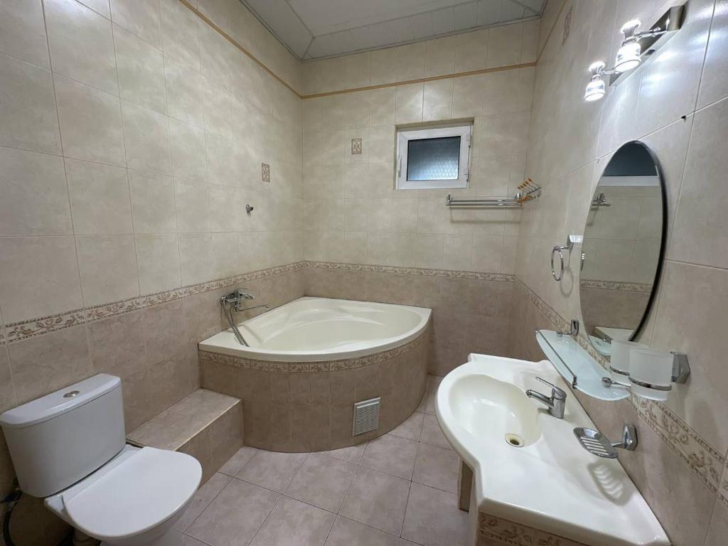 VILLA ANOR Family Guest House