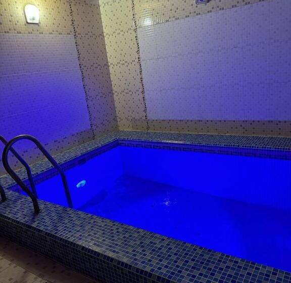 OqDaryo Hotel