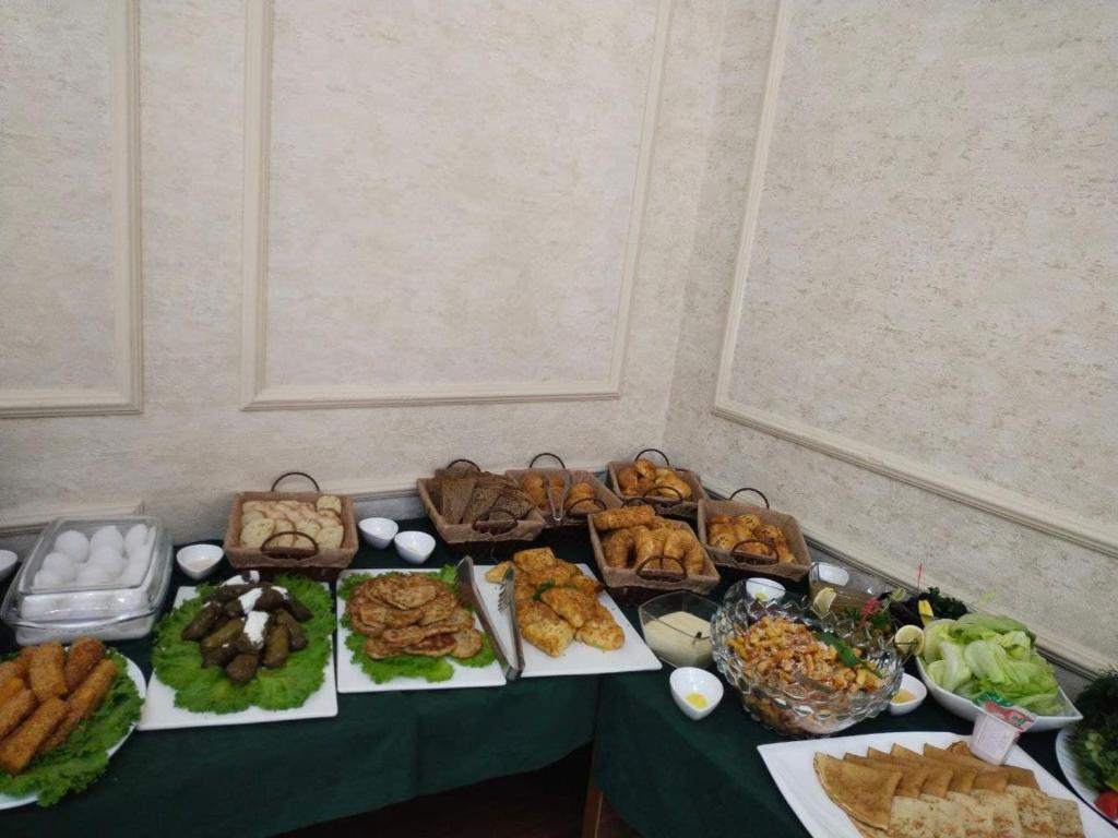 Arhan Palace Premium