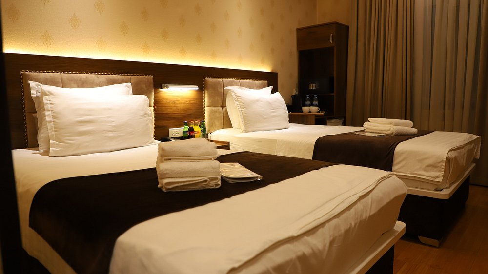 Mekhnat Hotel