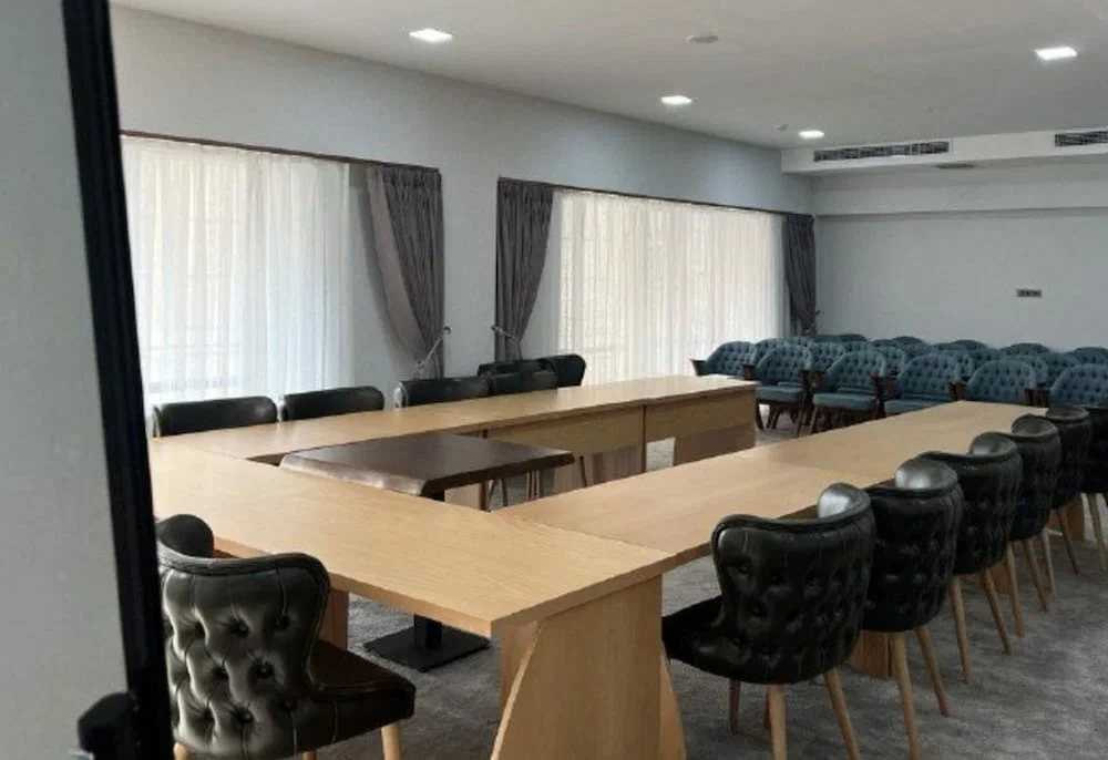 阿斯利马肯酒店
