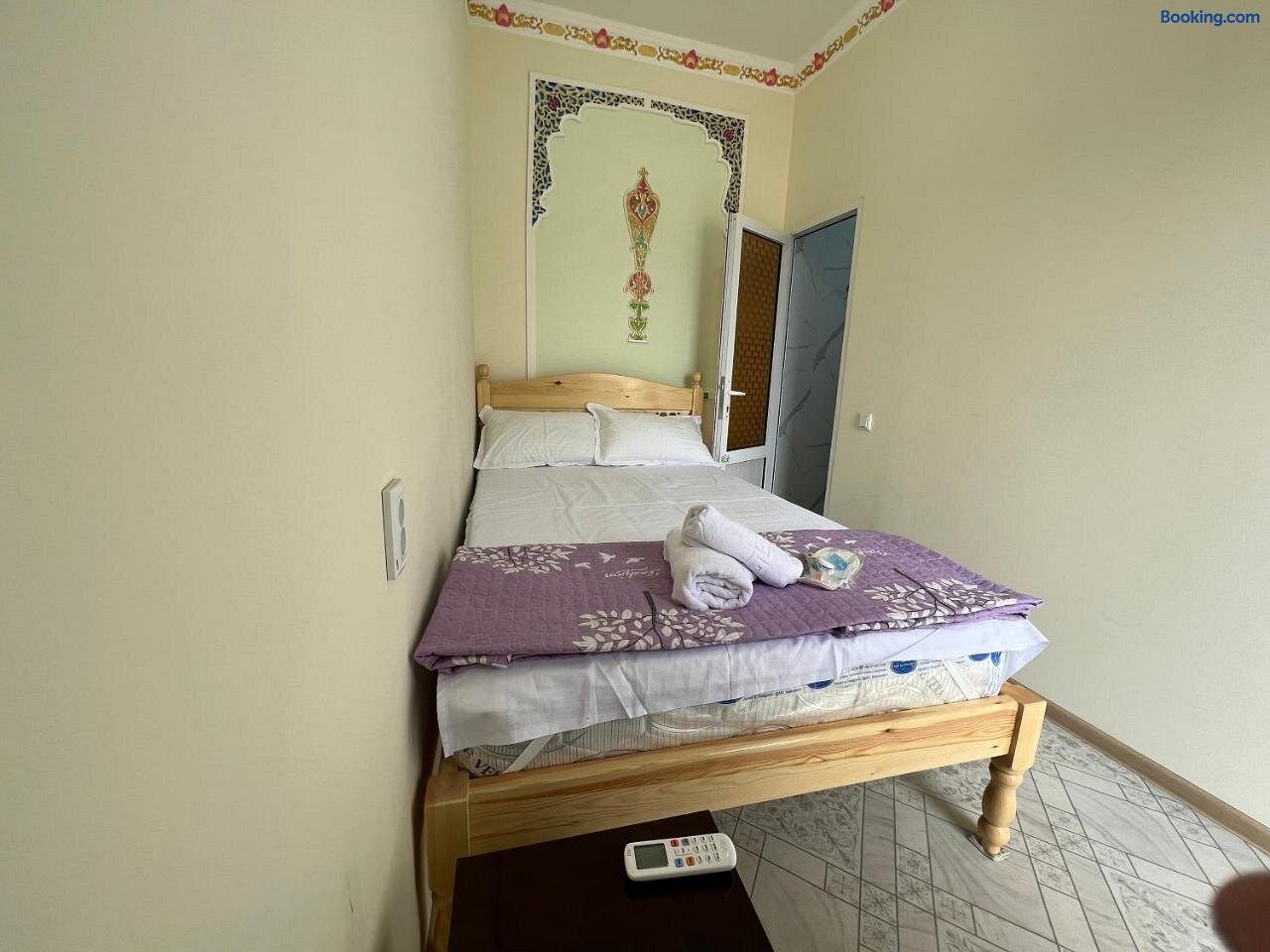 Shaxruza Shahzoda Guest House