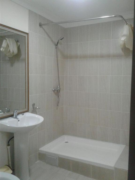 Grand Way Hotel
