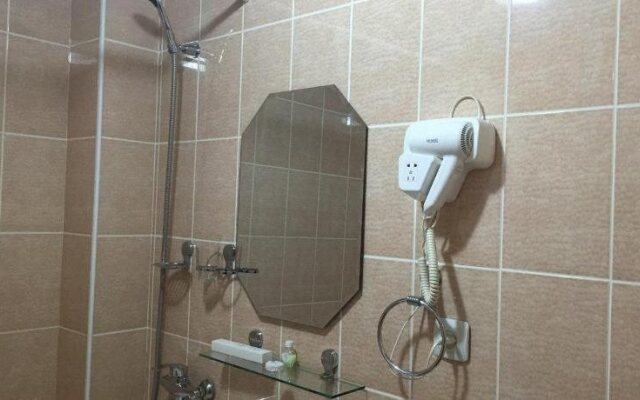 Grand Tashkent Hotel