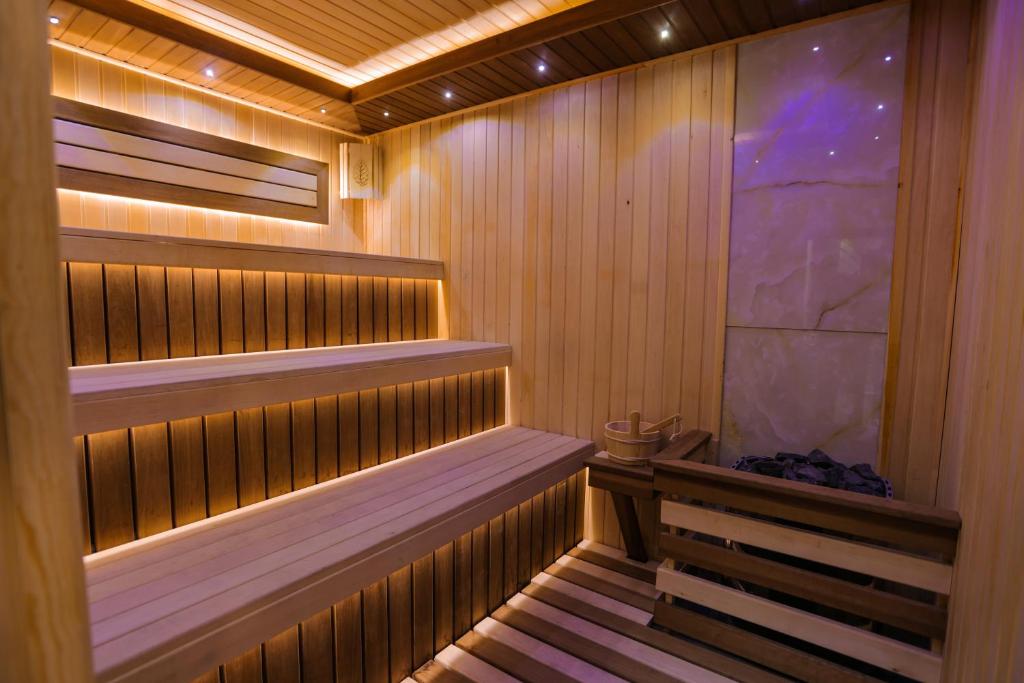 Premier Hotel Andijan