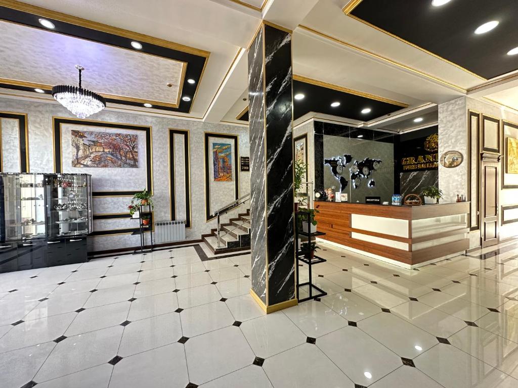 Grand Art Premium Hotel