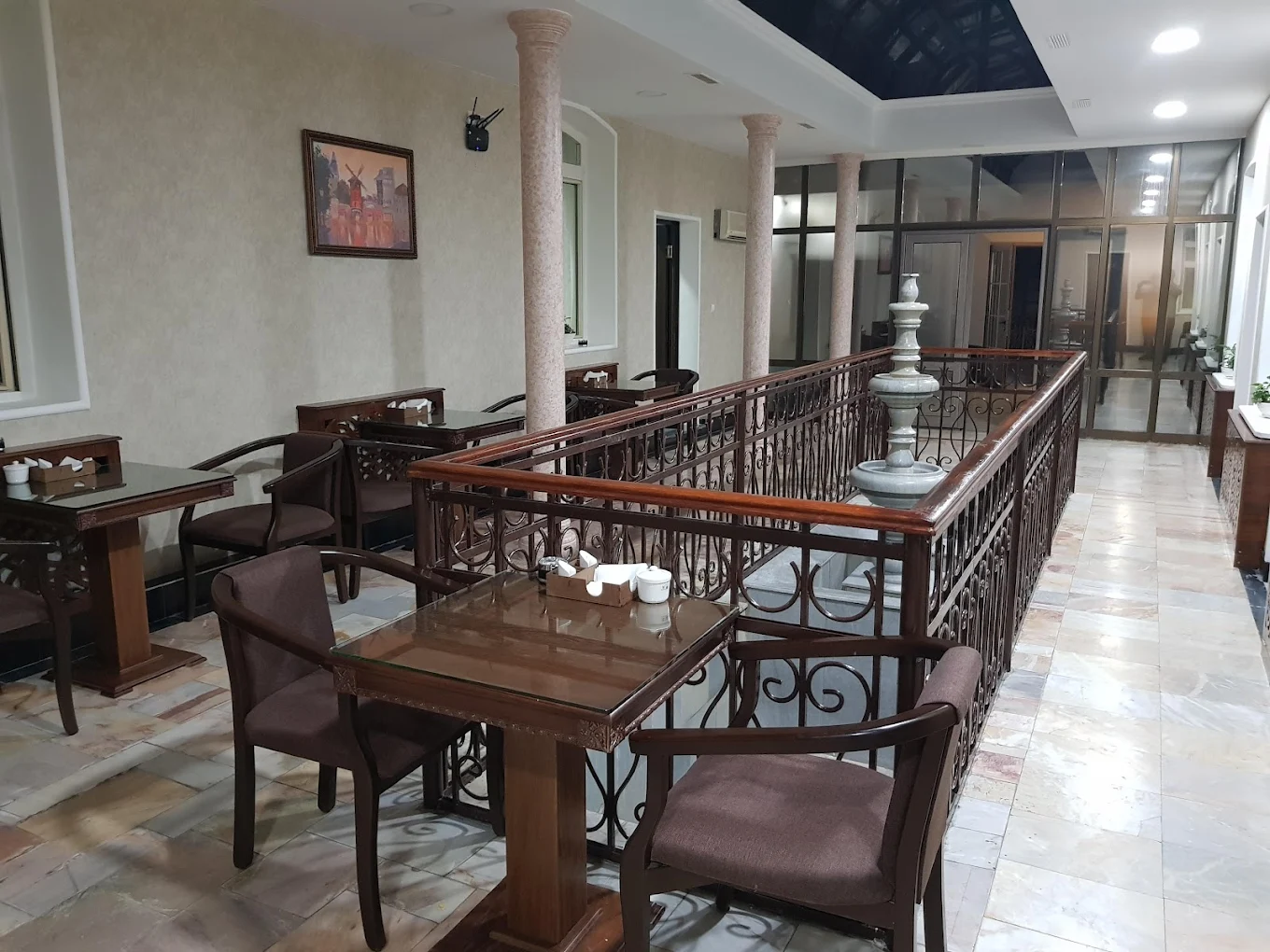 Karavan Street Hotel