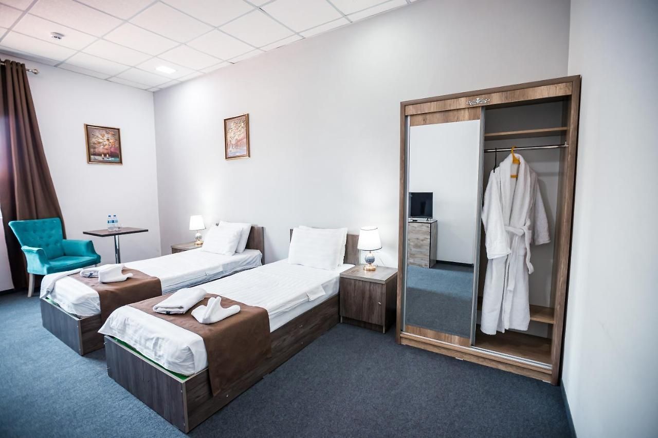 Triangle Hotel