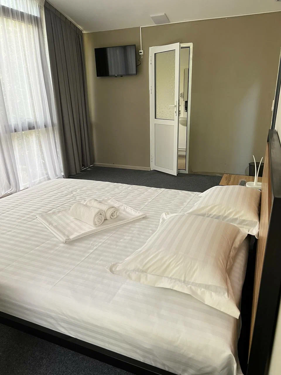 Nari Hotel