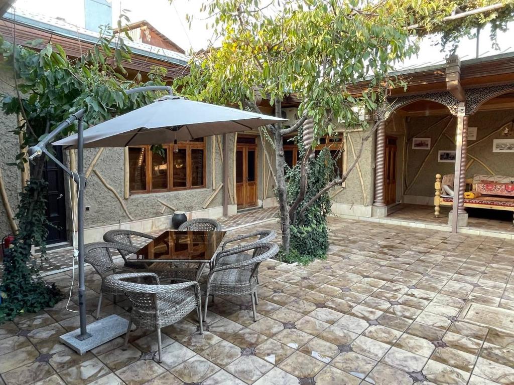 Guest House SEASONS