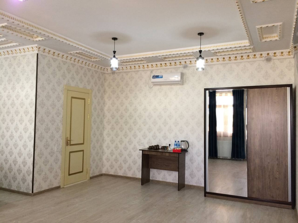 Usmon Khuja Hotel