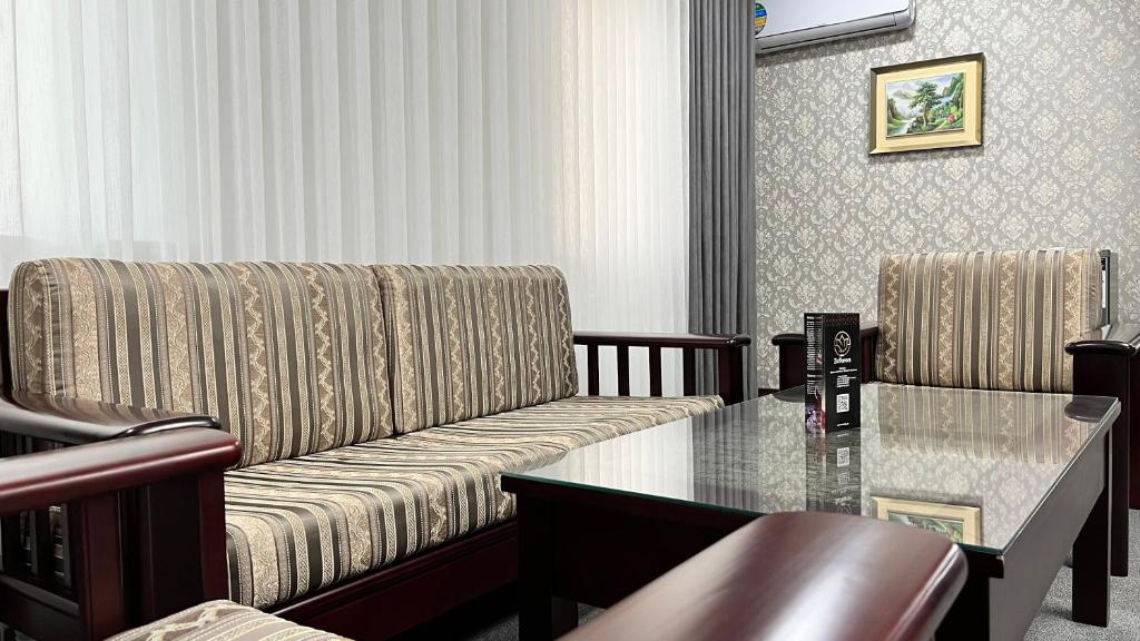 Za'faron Hotel Jizzakh