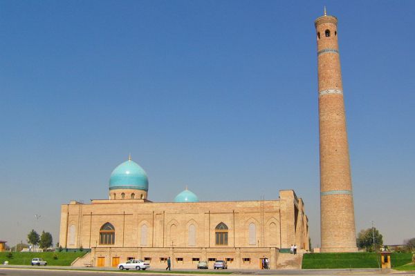 Площадь Хаст-Имам