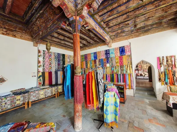 Йодгорликская шелковая фабрика