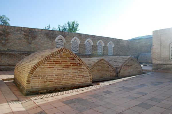 Shohlar maqbarasi – Dahma-i-Shaxon