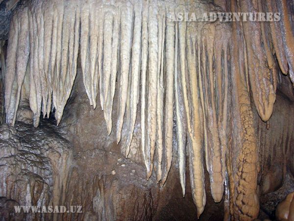 Zarkent cave