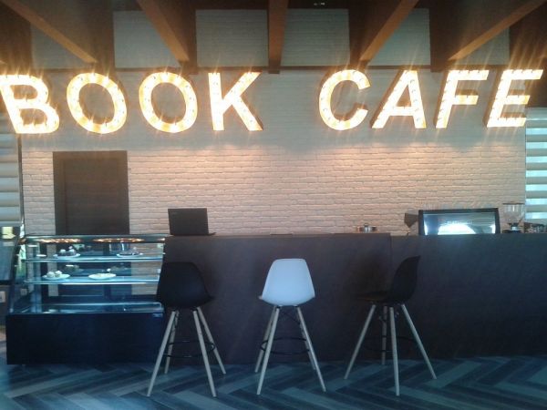 Book Cafe
