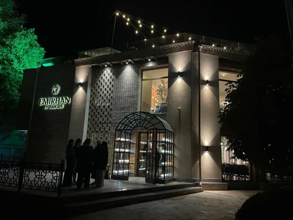 EMIRHAN restaurant