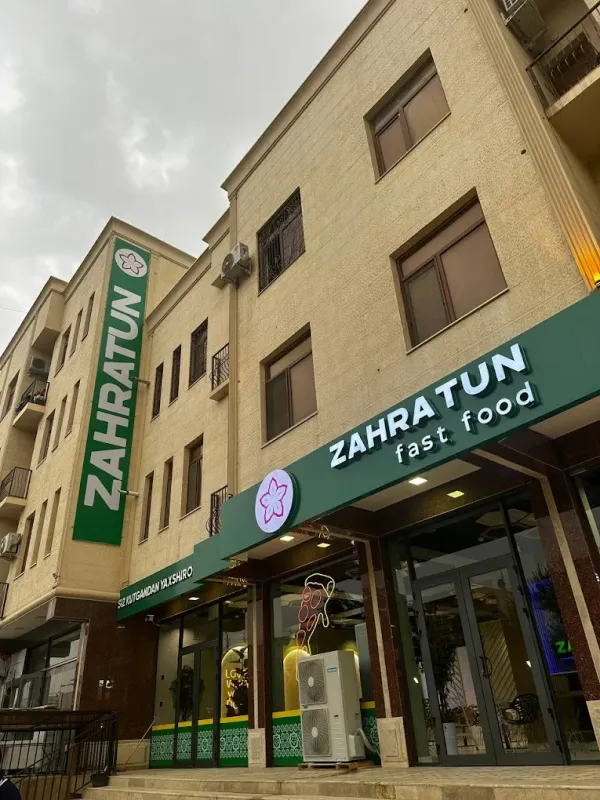 Zahratun Restaurant