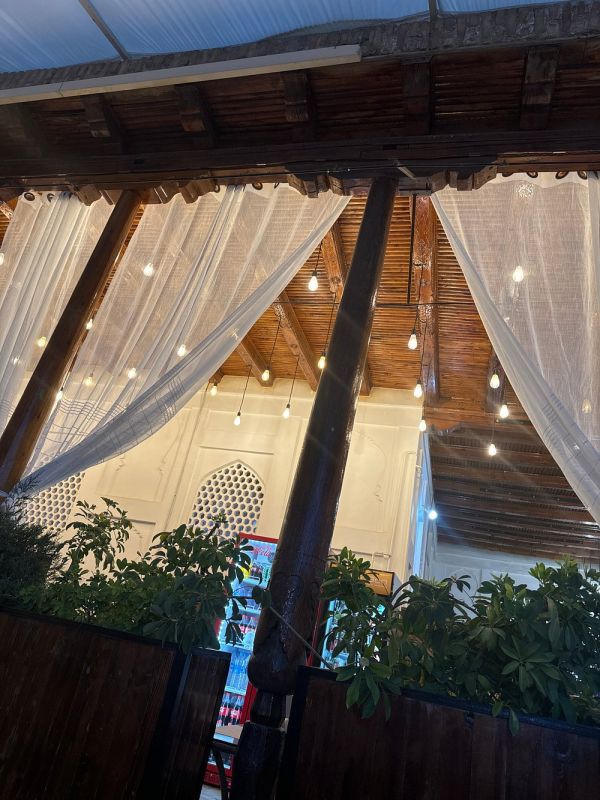 Le Bonnet Terrace