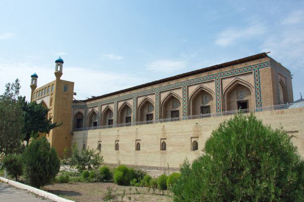 Jami madrasa va masjid