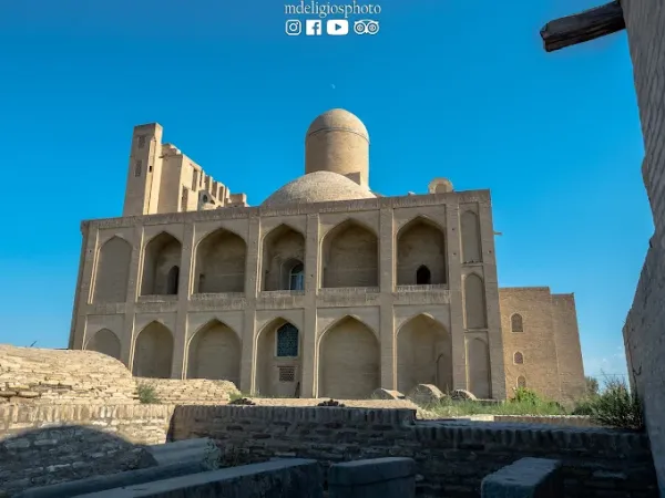 Некрополь Чор-Бакр