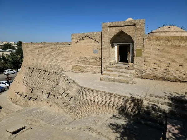 Зиндан (тюрьма-темница)