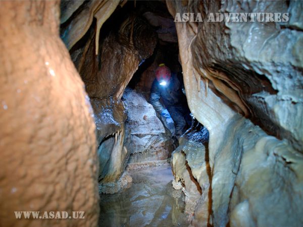 Gissarskaya Cave