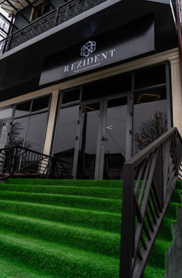Rezident Bar