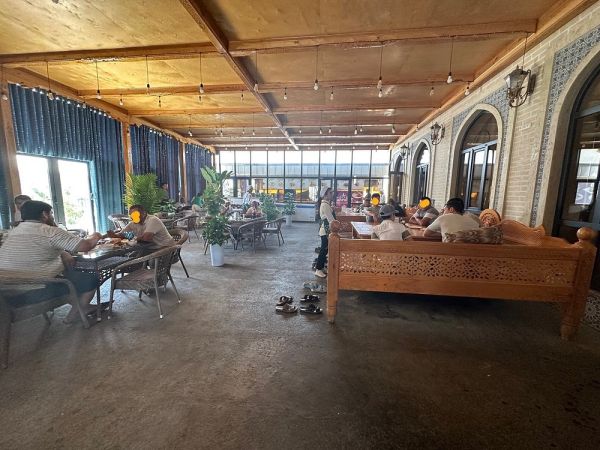 Zahratun Restaurant