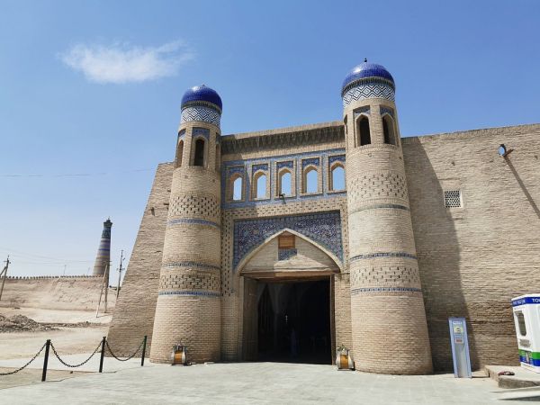 Ансамбль Палван-Дарвоза