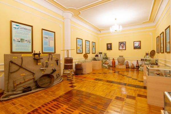 Samarkand wine tasting