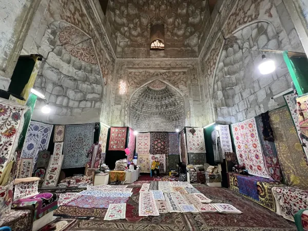 Медресе Абдулазиз-хана