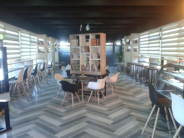 Book Cafe
