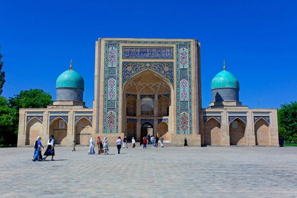 Mедресе Баракхан